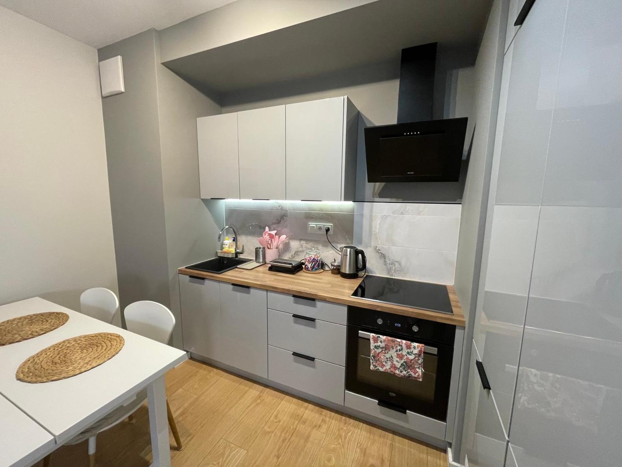 Essence Lux Apartment, Free Parking, Self Check-in 24h Poznań