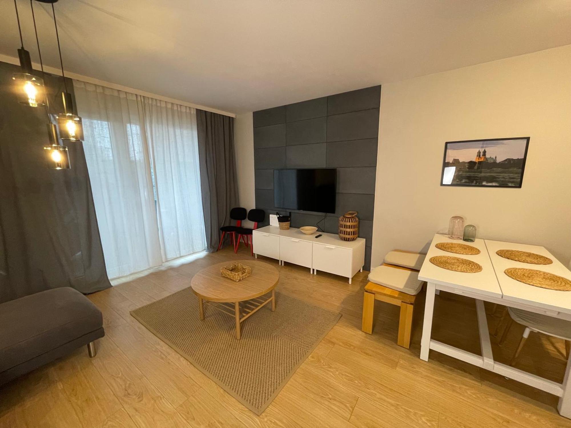 Essence Lux Apartment, Free Parking, Self Check-in 24h Poznań